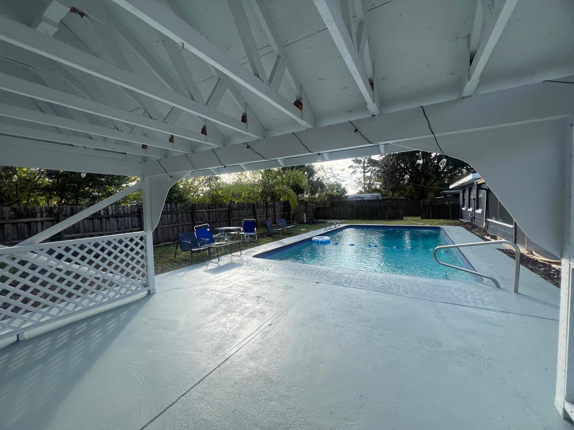Вілла Pool House Oasis Тітусвілл Екстер'єр фото